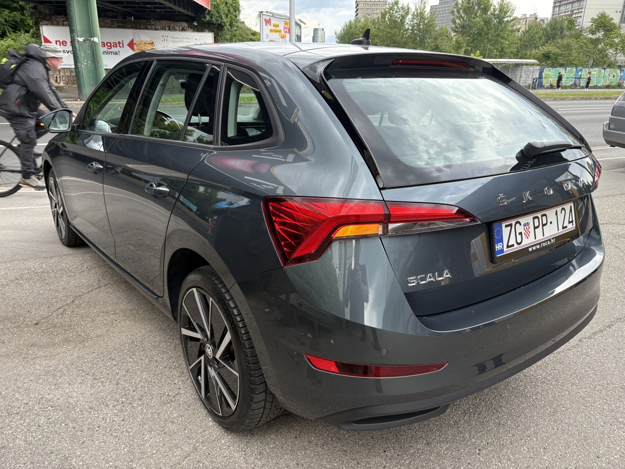 Renault Captur Techno mild hybrid 160 EDC